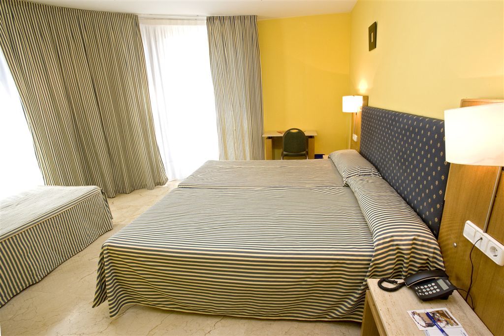 Iraipe Logrono Hotel Eksteriør bilde